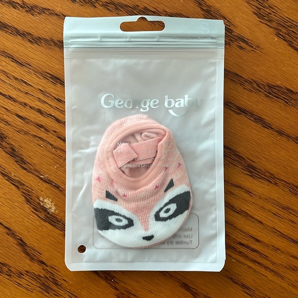 George baby footy socks - Picture 1 of 1